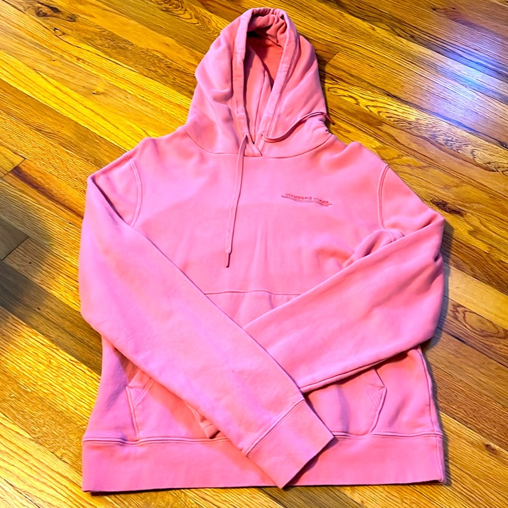 Vineyard vines hoodie